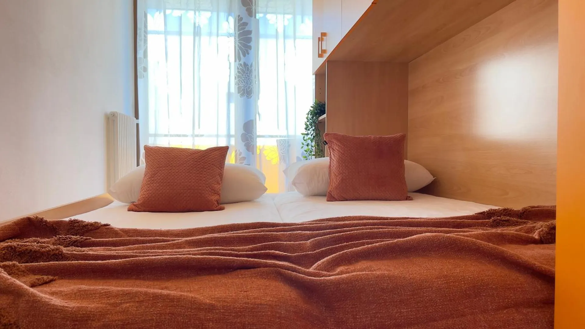 סירמיונה Mazzarona Family Apartment - Luminoso Appartamento Con Piscina Al Secondo Piano איטליה