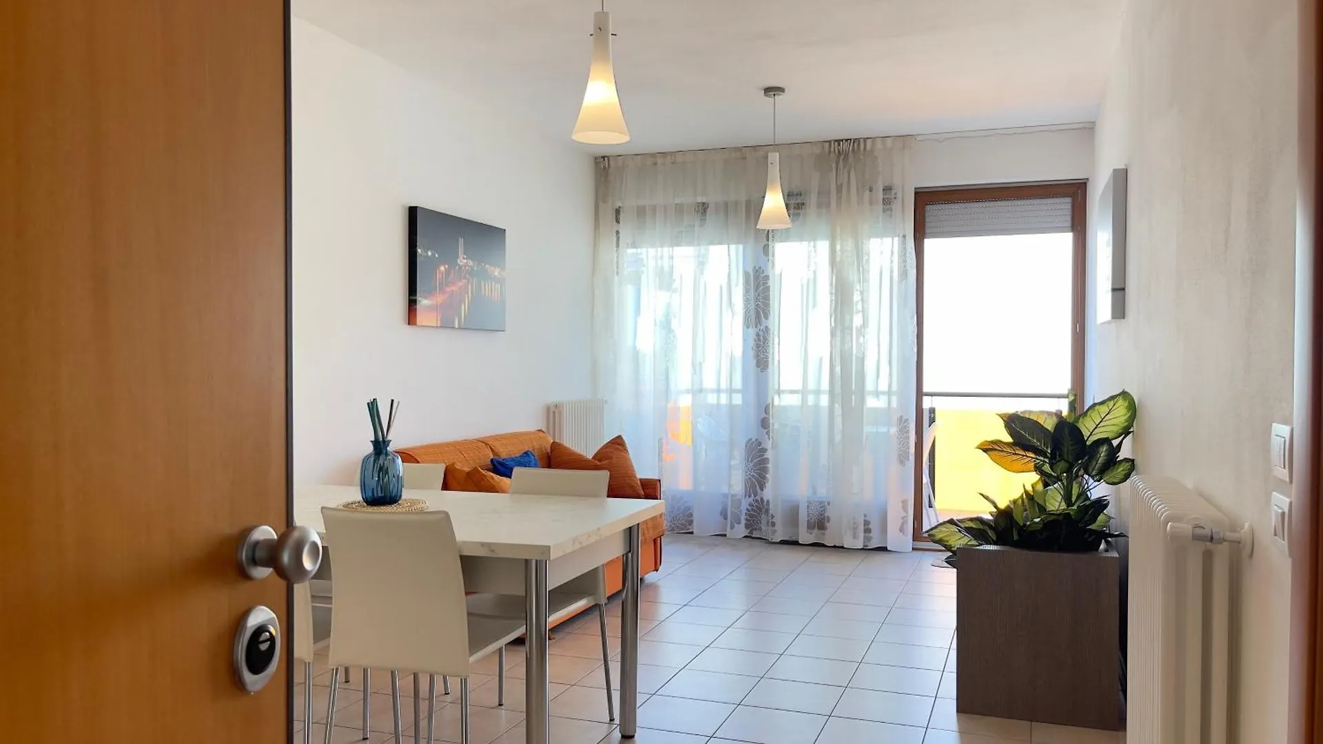 סירמיונה Mazzarona Family Apartment - Luminoso Appartamento Con Piscina Al Secondo Piano