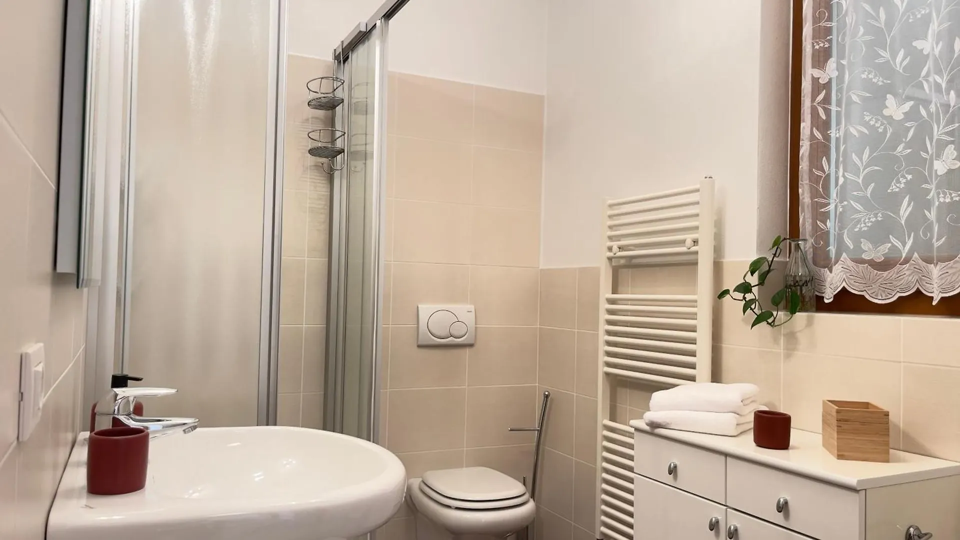 סירמיונה Mazzarona Family Apartment - Luminoso Appartamento Con Piscina Al Secondo Piano 0*,