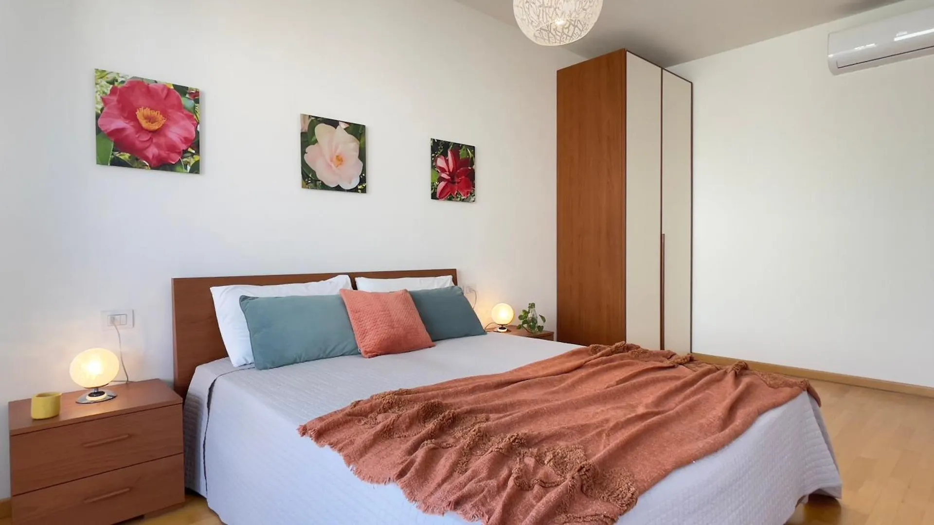 סירמיונה Mazzarona Family Apartment - Luminoso Appartamento Con Piscina Al Secondo Piano