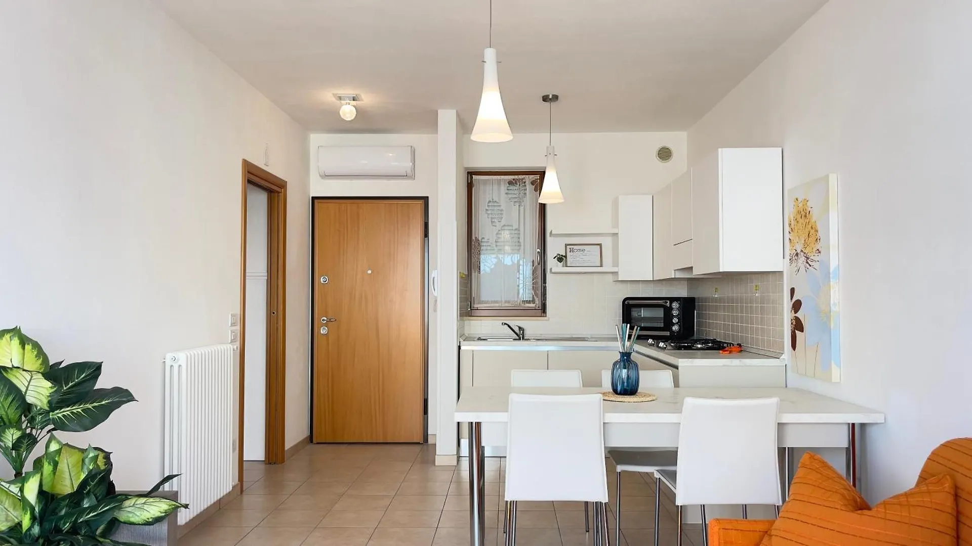 סירמיונה Mazzarona Family Apartment - Luminoso Appartamento Con Piscina Al Secondo Piano 0*,  איטליה